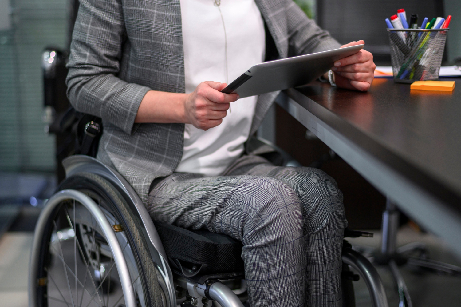 Incapacidad permanente absoluta: requisitos, derechos e indemnización